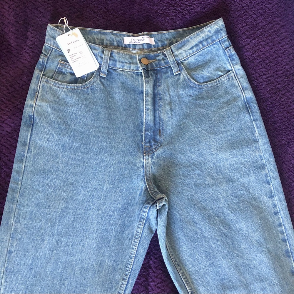 NEW The Creasa Mom Jeans.